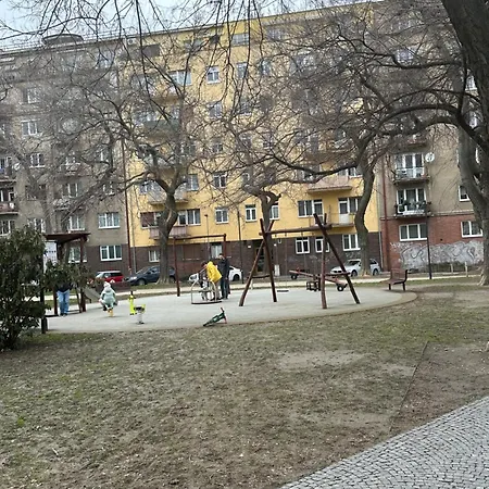 Sunny House One Apartman Pozsony